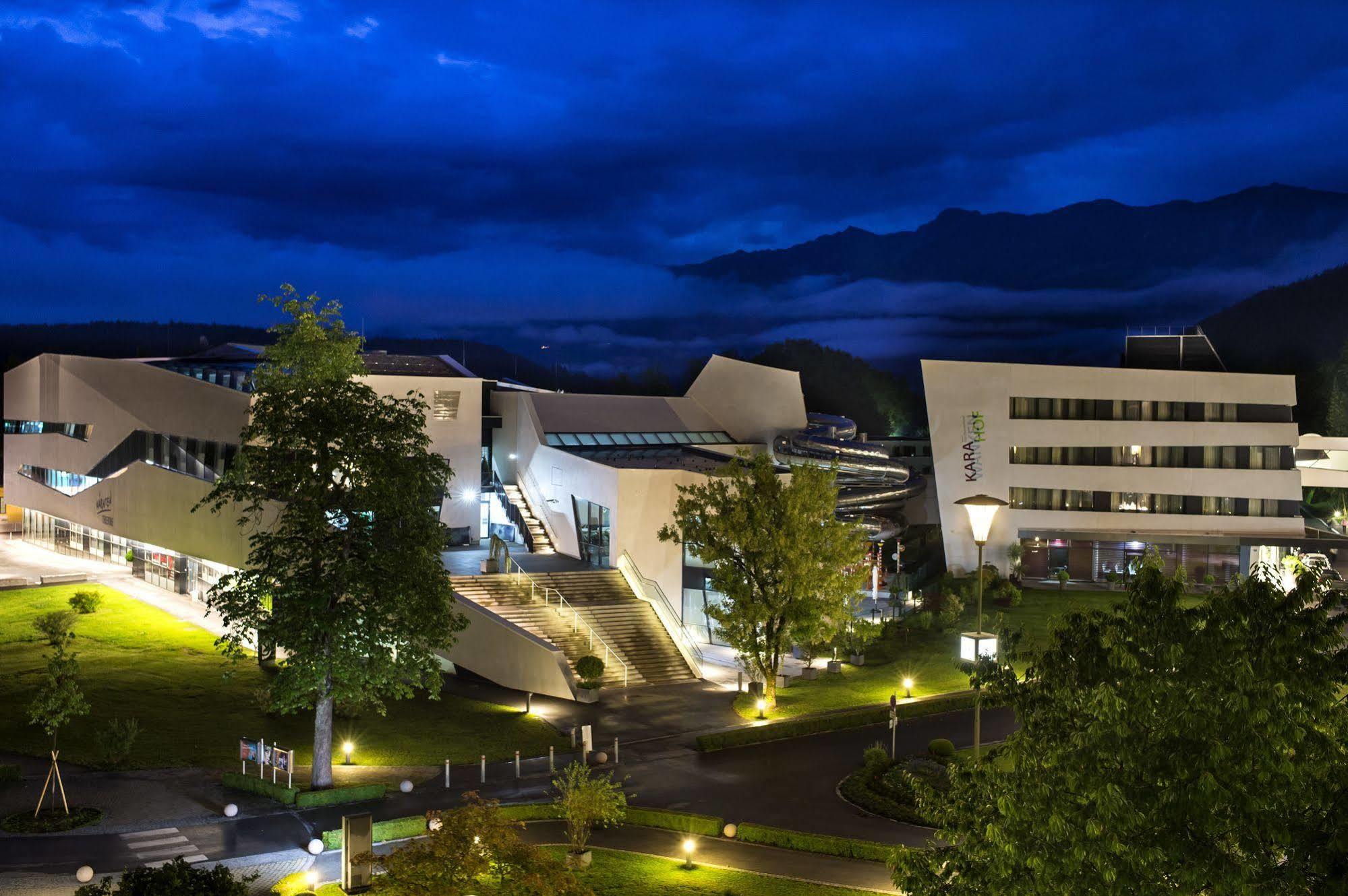 Hotel Warmbaderhof Villach Exteriör bild